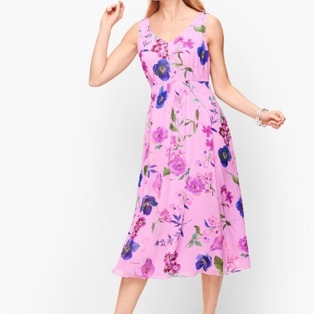 TALBOTS GEORGETTE BOTANICAL FIT &‎ FLARE DRESS NWT Size 6